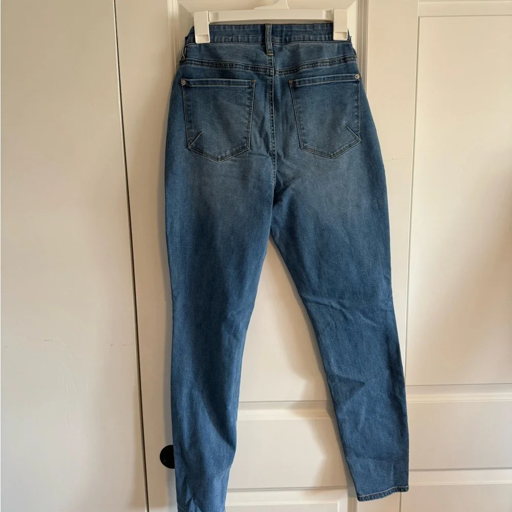 New York & Company Blue Skinny Jeans Medium Wash